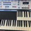 Lowrey EZ10 organ and bench - Organ Pianos